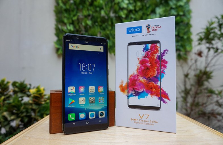 [Review] Smartphone Selfie Vivo V7