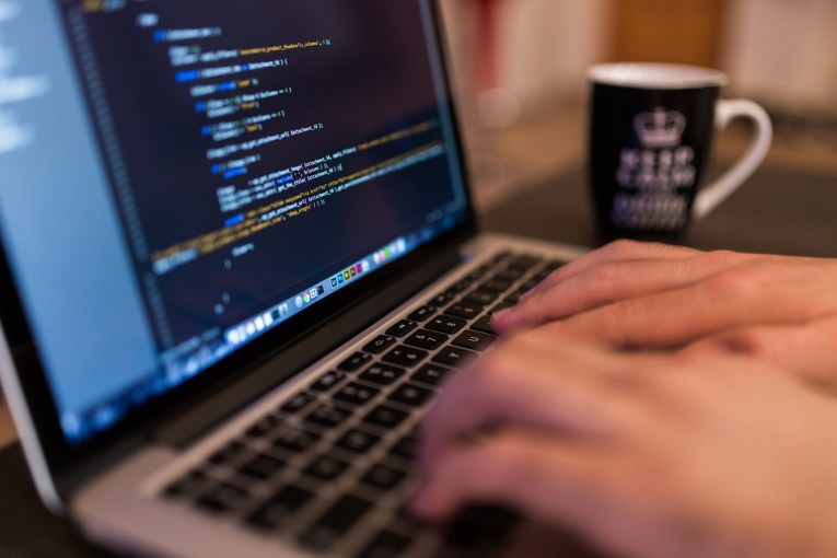 Aplikasi Coding untuk Android