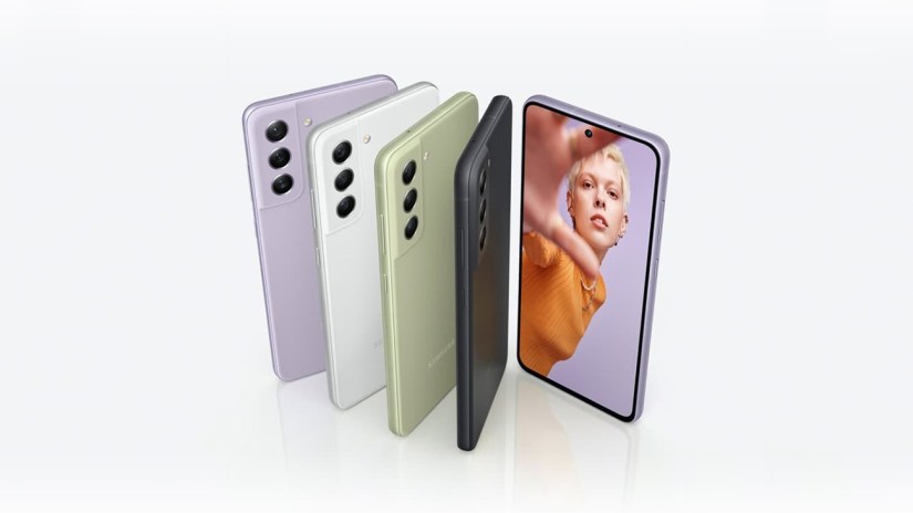 Samsung-Galaxy-S21-FE-5G-1