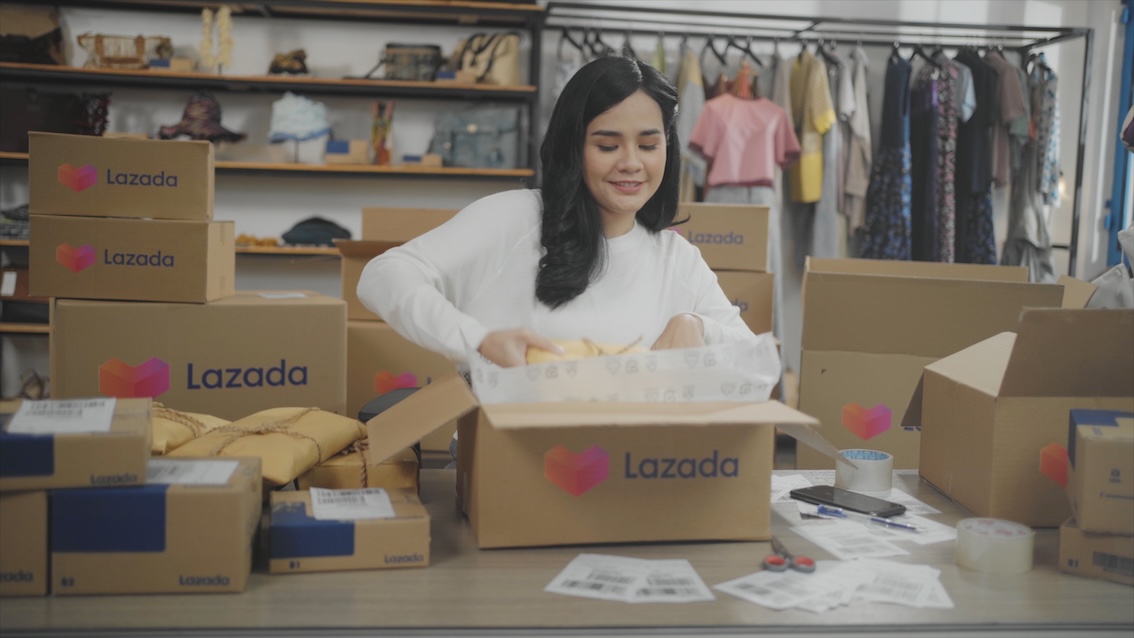 Perilaku Konsumen Semakin Matang, E-commerce Menuju Era “Confident Commerce” di 2026
